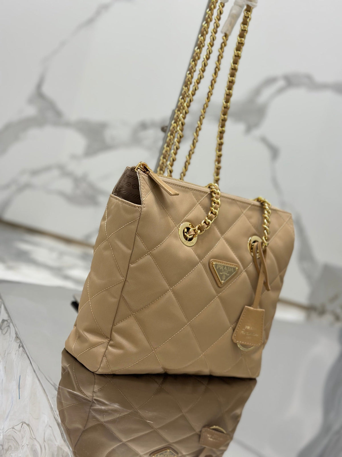 VINTAGE HOBO BAG 25 IN LIGHT FRENCH BEIGE QUILTED NYLON GOLD HARDWARE