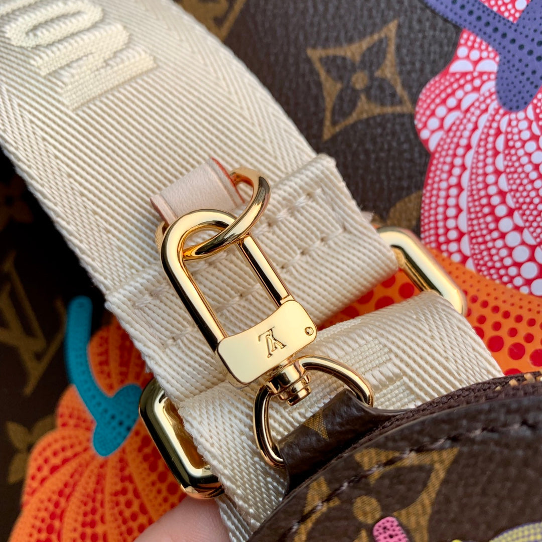 LV x YK ONTHEGO 25 IN BROWN MONOGRAM COATED CANVAS AND CALFSKIN PUMPKIN PATTERN