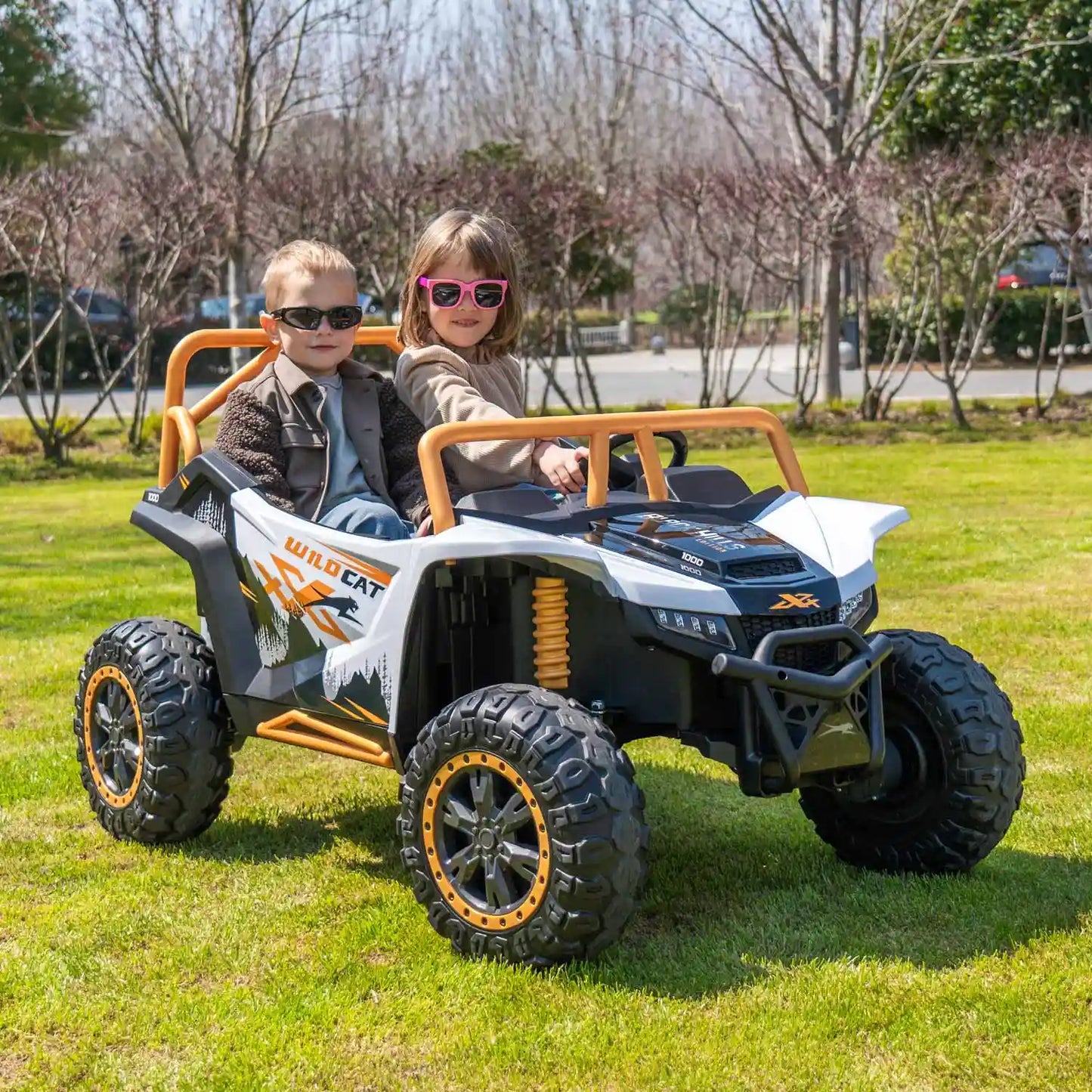 Arctic Cat XL 24V 4WD Kids Ride-On UTV with R/C Parental Remote | Blue