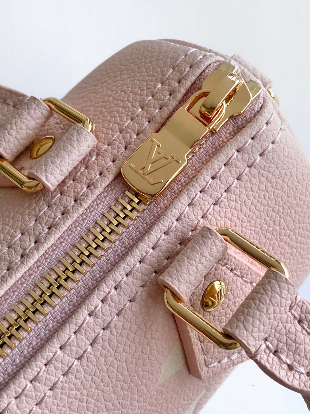 LV 25S NANO SPEEDY BAG 16 IN ROSE AND QUARTZ EMBOSSED GRAINED CALFSKIN