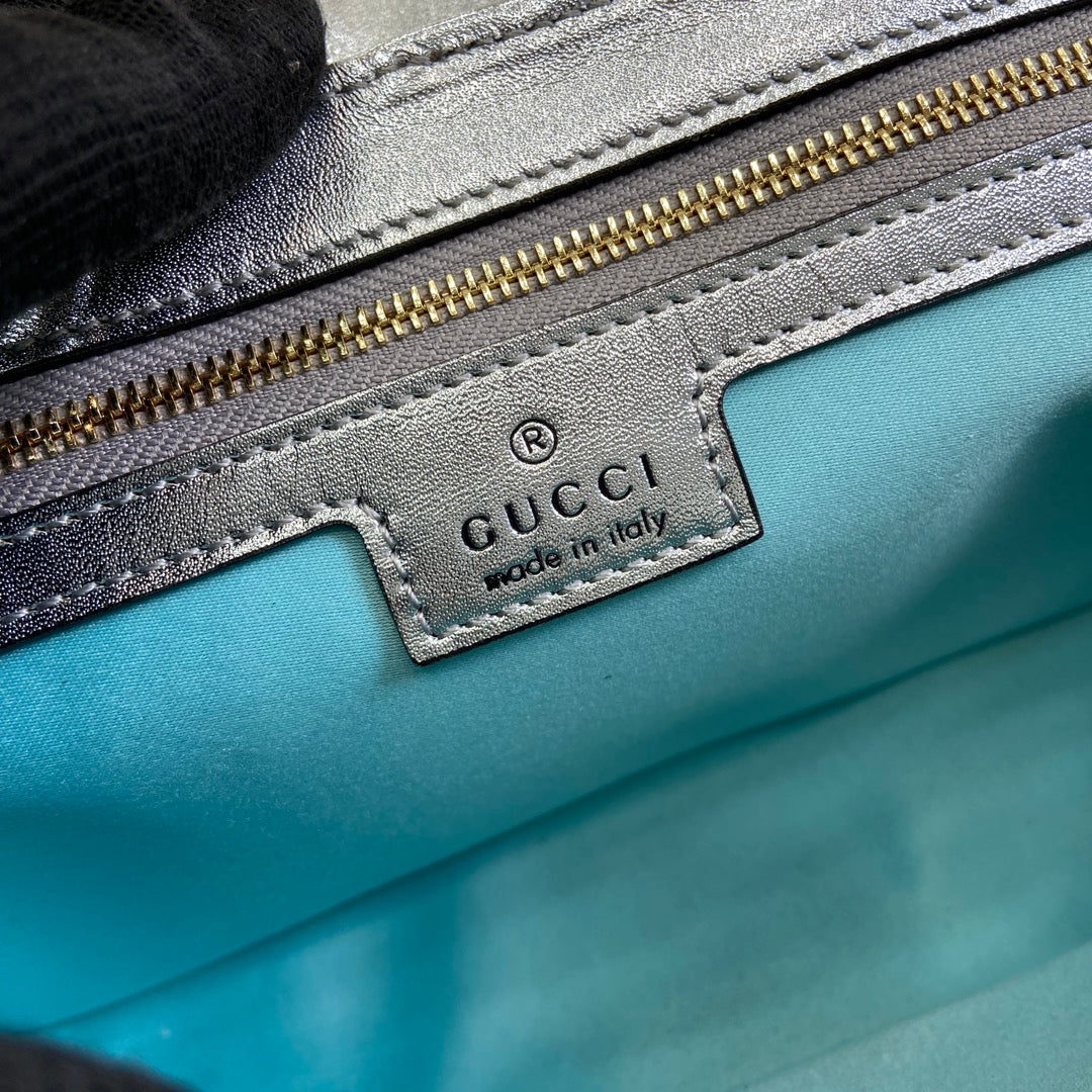 GG MARMONT 26 MEDIUM SHOULDER BAG BLUE IRIDESCENT CALFSKIN