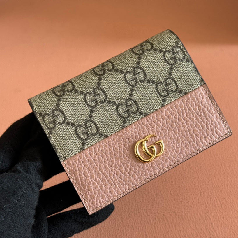 MARMONT BI-COLOUR CARD CASE WALLET 11 IN BEIGE EBONY GG CANVAS PINK CALFSKIN